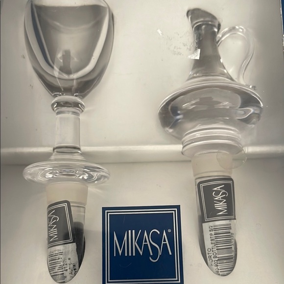 Mikasa Crystal Wine Stoppers - Picture 1 of 5
